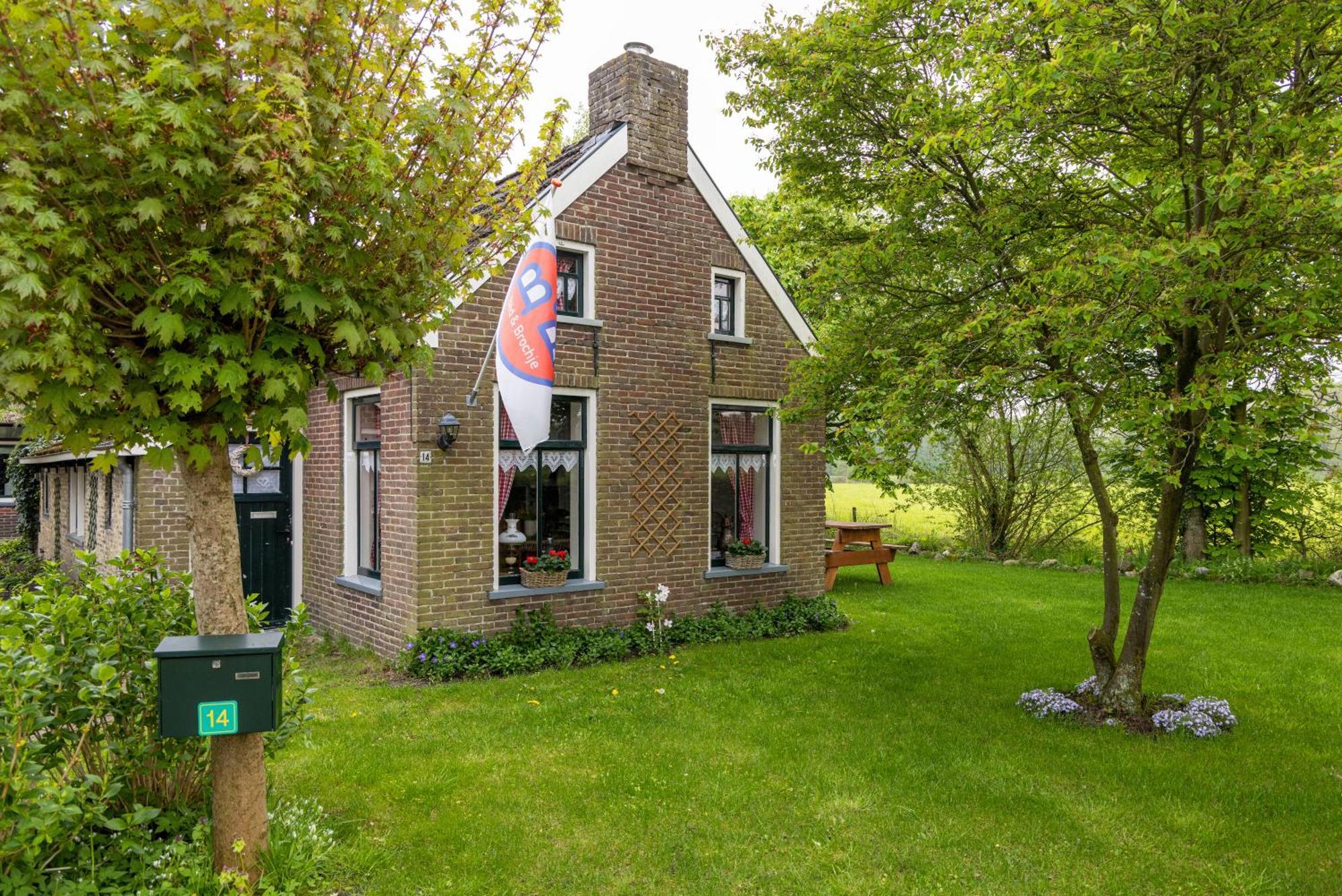 'Us Waldhuske' Villa Burgum Kültér fotó